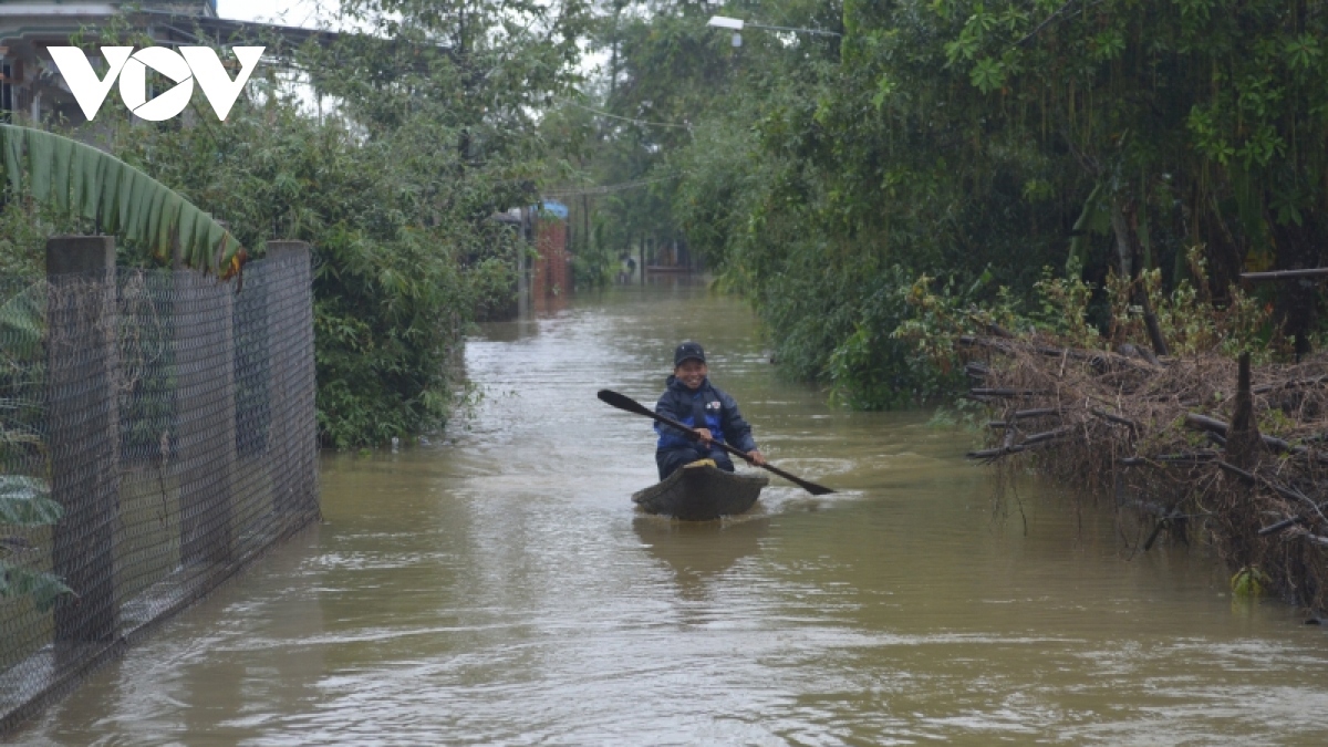 Lowland areas of Thua Thien-Hue province hit by flooding